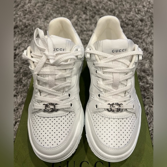 Gucci Jones Leather Sneaker - White - Sz 34.5 - Picture 2 of 13